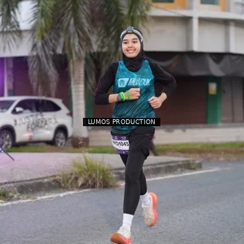 Runner Photo 7994019