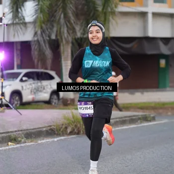 Runner Photo 7994021