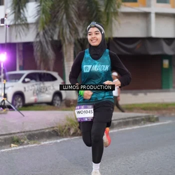 Runner Photo 7994026