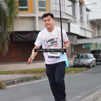 Runner Photo 7994042