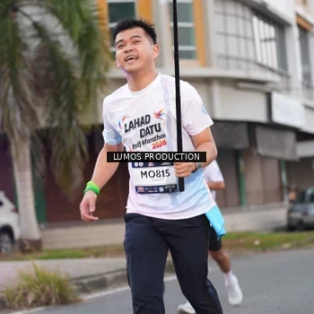 Runner Photo 7994053