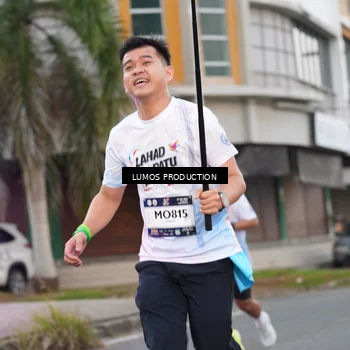 Runner Photo 7994056