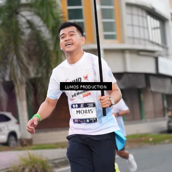 Runner Photo 7994058