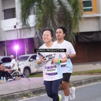 Runner Photo 7994070