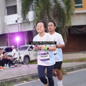 Runner Photo 7994073
