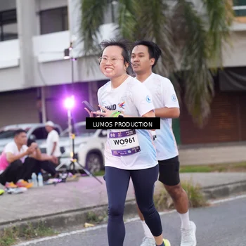 Runner Photo 7994075