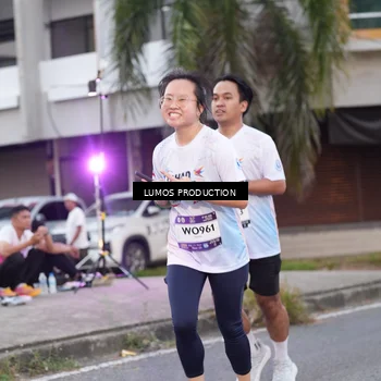 Runner Photo 7994076