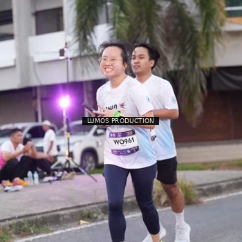 Runner Photo 7994078