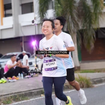 Runner Photo 7994083