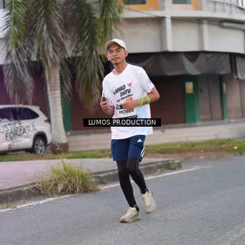 Runner Photo 7994087