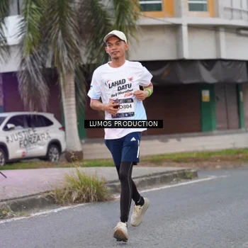 Runner Photo 7994089