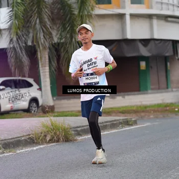 Runner Photo 7994091