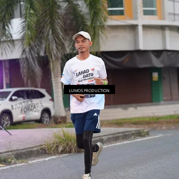 Runner Photo 7994092