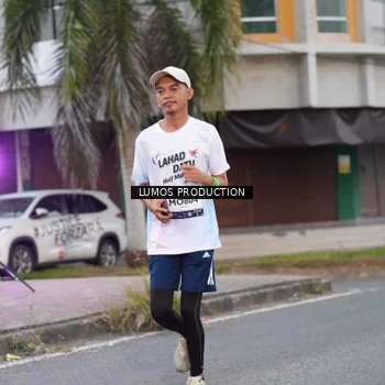 Runner Photo 7994093