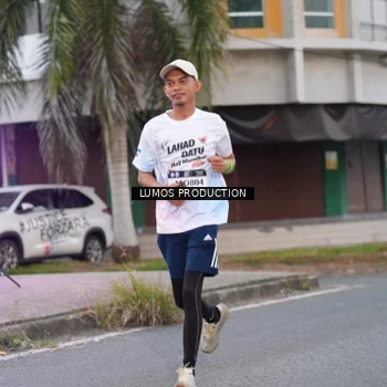 Runner Photo 7994095