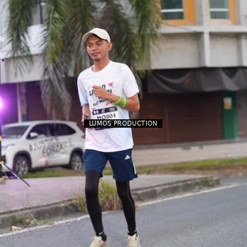 Runner Photo 7994097