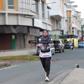 Runner Photo 7994099