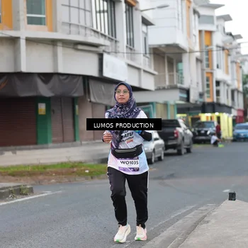 Runner Photo 7994112