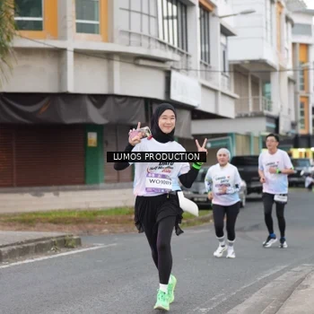 Runner Photo 7994169