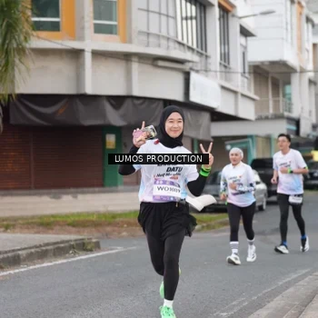 Runner Photo 7994170
