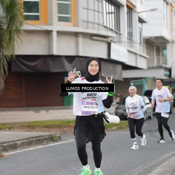 Runner Photo 7994174