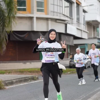 Runner Photo 7994178