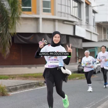 Runner Photo 7994181