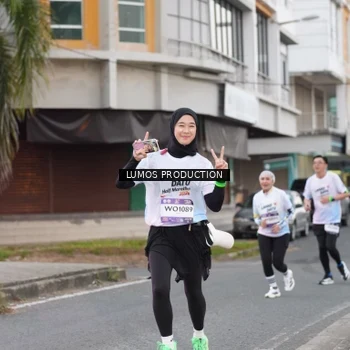 Runner Photo 7994183