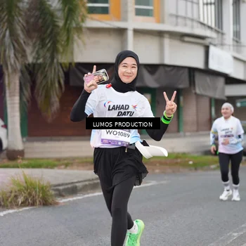 Runner Photo 7994188
