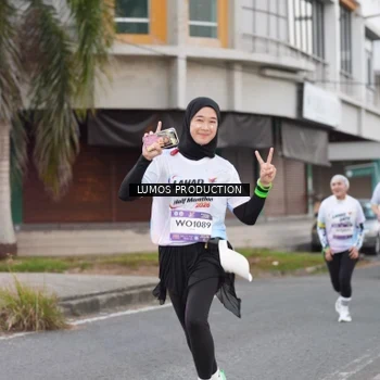 Runner Photo 7994190