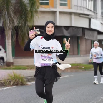 Runner Photo 7994194
