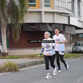 Runner Photo 7994204