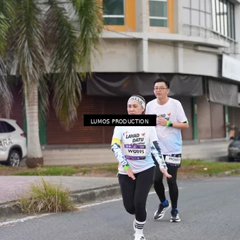 Runner Photo 7994213