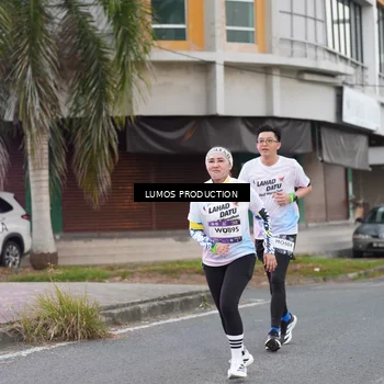 Runner Photo 7994214