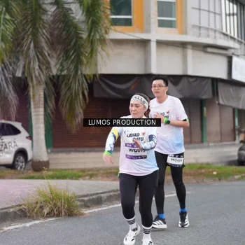 Runner Photo 7994221