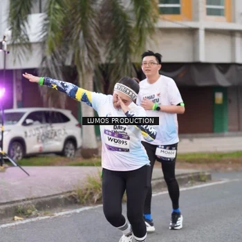 Runner Photo 7994239