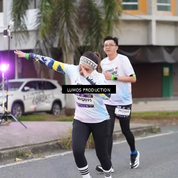Runner Photo 7994240