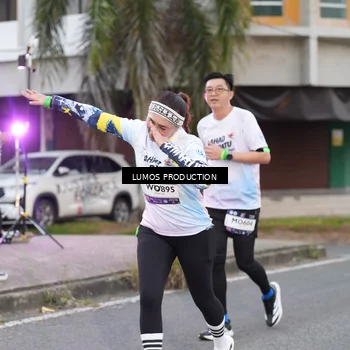 Runner Photo 7994244