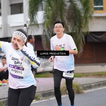 Runner Photo 7994254