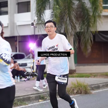 Runner Photo 7994266