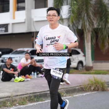 Runner Photo 7994268