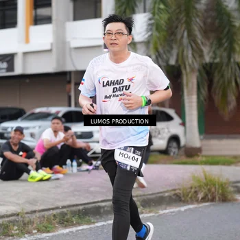 Runner Photo 7994271
