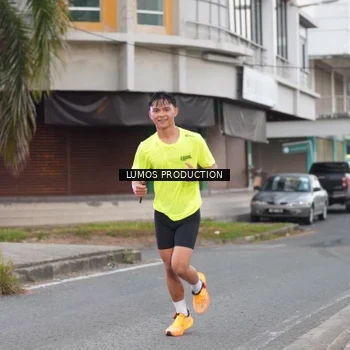 Runner Photo 7994273