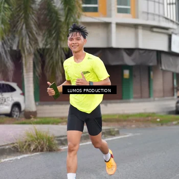 Runner Photo 7994290
