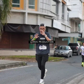 Runner Photo 7994306