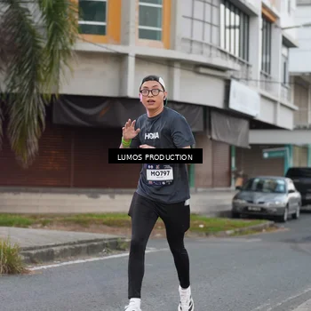 Runner Photo 7994316