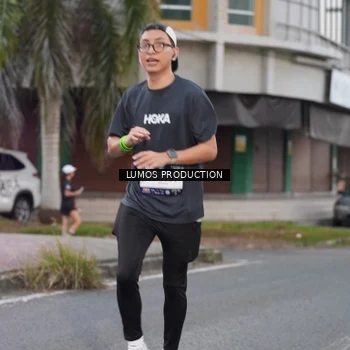 Runner Photo 7994328