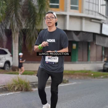 Runner Photo 7994329