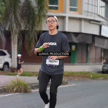 Runner Photo 7994332