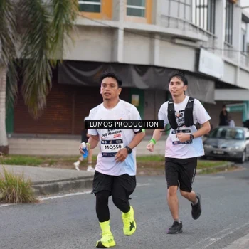 Runner Photo 7994335